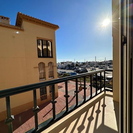 Appartamento Tiyoweh Nerja Esterno foto
