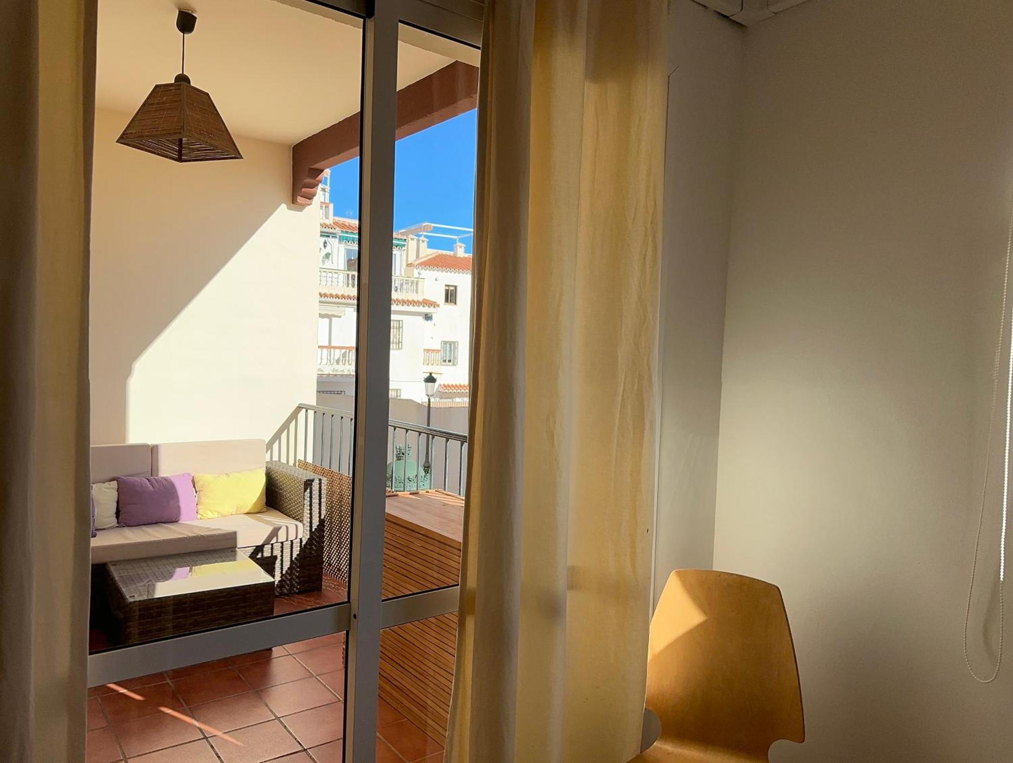 Appartamento Tiyoweh Nerja Esterno foto